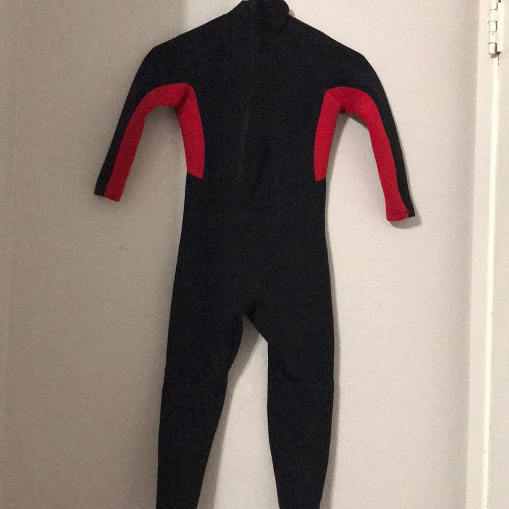 Girl wetsuits